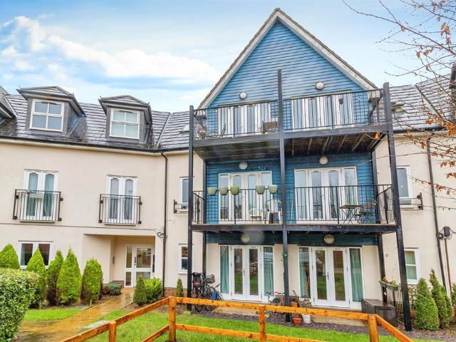 Flat for sale in Middleton / Milton Keynes Village, Milton Keynes