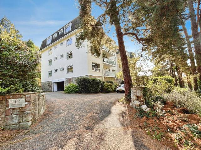 Flat for sale in Talbot Woods, Talbot Woods