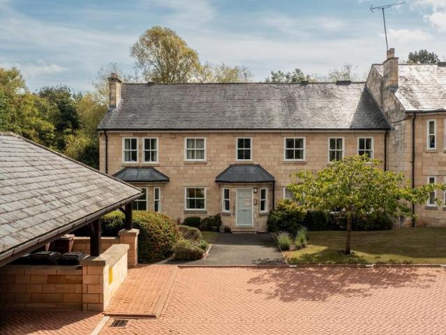 Flat for sale in Boston Spa, West Yorkshire