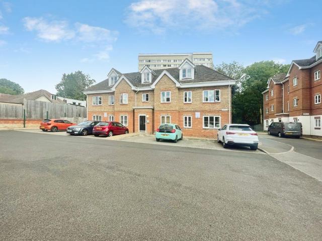 Flat for sale in Weston, City Of Southampton