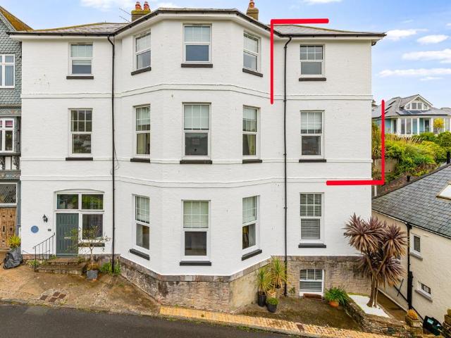 Flat for sale in Strode, Devon