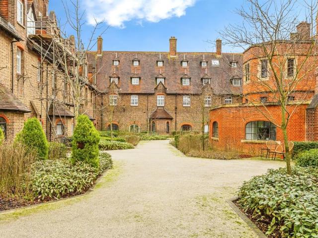 Flat for sale in Southdowns Park, Perryfields