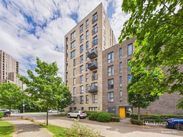 Flat for sale in Colindale, Greater London