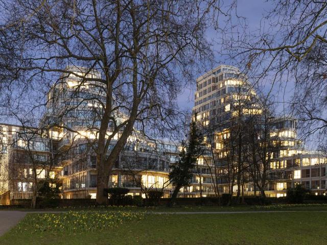 Flat for sale in Norbiton, Greater London