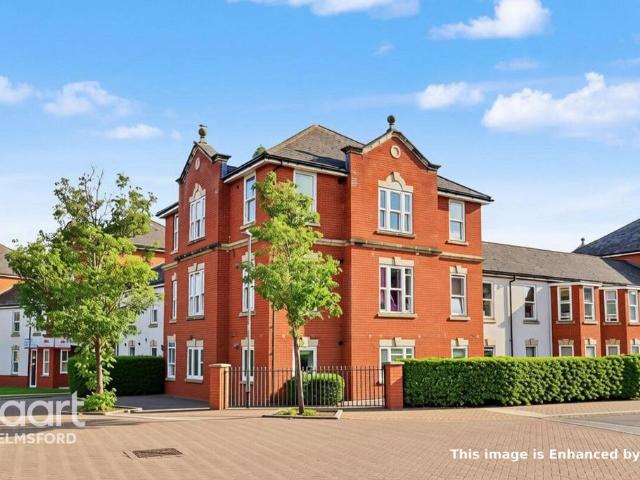 Flat for sale in Great and Little Leighs, Chelmsford
