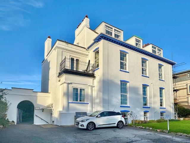 Flat for sale in Budlake, Devon