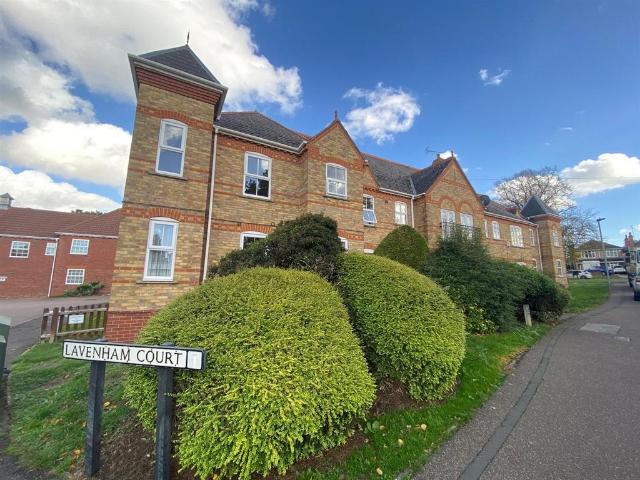 Flat for sale in Orton Longueville, Peterborough
