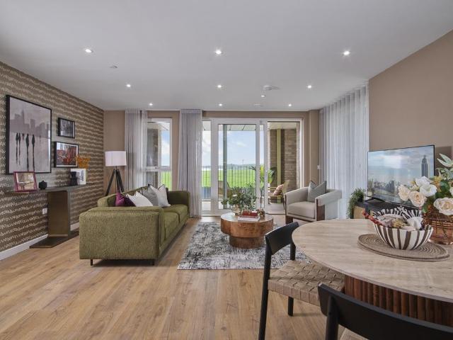 Flat for sale in London Borough of Barking and Dagenham, Greater London