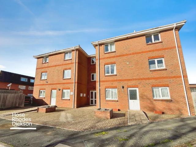 Flat for sale in Sandown, Isle Of Wight