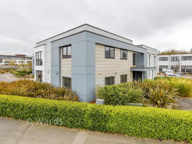 Flat for sale in Hawkinge, Folkestone