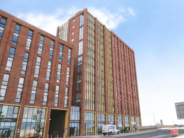 Flat for sale in Calderstones