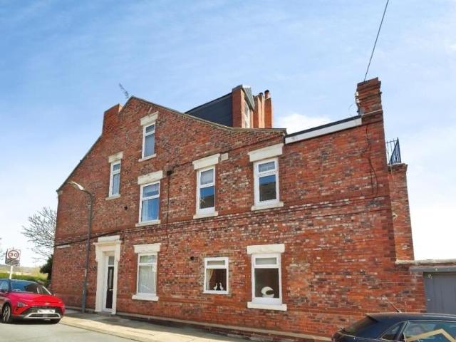 Flat for sale in South Shields, South Tyneside