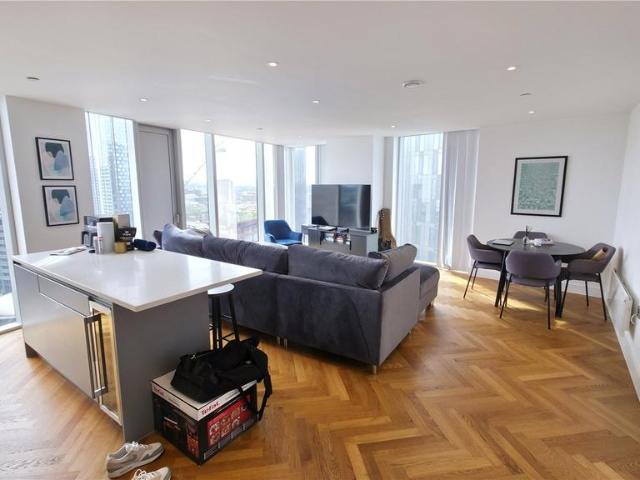 Flat for sale in City Centre, Georgia