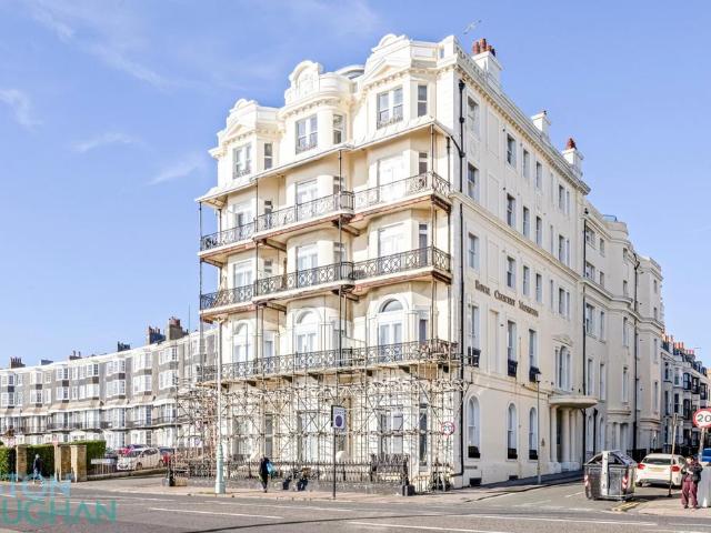 Flat for sale in Kemptown, Brighton & Hove