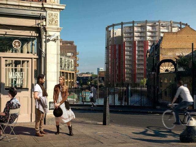 Flat for sale in London Borough of Tower Hamlets, Greater London