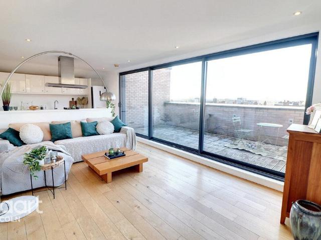 Flat for sale in Lincoln, New Boultham