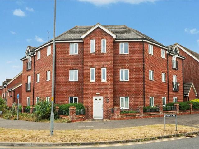 Flat for sale in Burgh St Peter, Norfolk