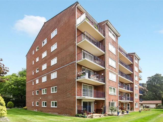 Flat for sale in Branksome Park, Poole