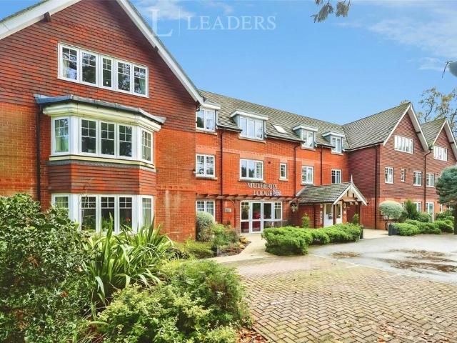 Flat for sale in Spring Vale, Hampshire