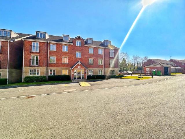 Flat for sale in Buersil, Burnedge