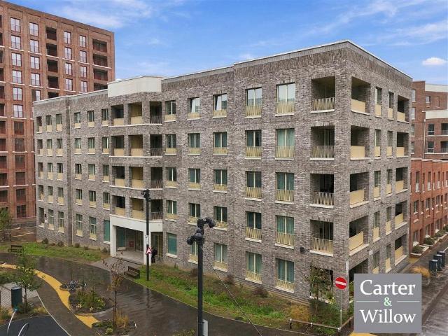 Flat for sale in Fielders Quarter, Greater London