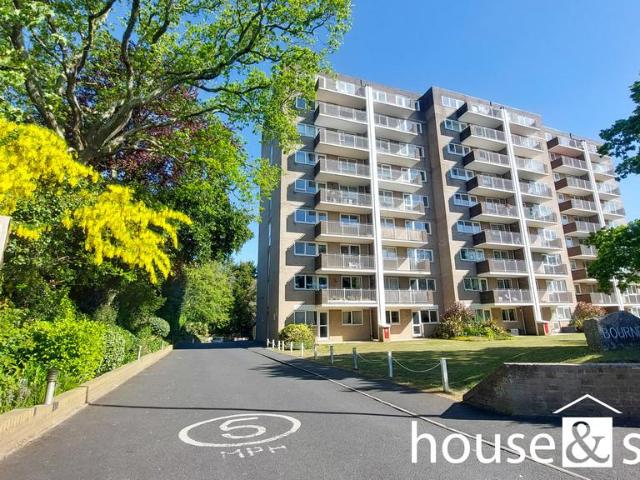 Flat for sale in Springbourne, Bournemouth