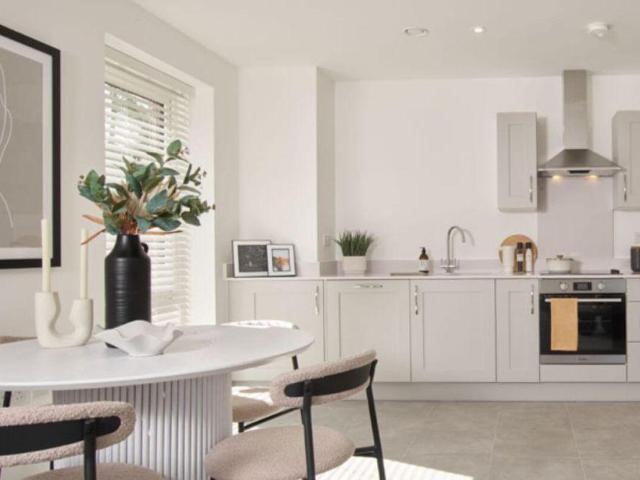 Flat for sale in Milton Keynes