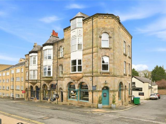 Flat for sale in Low Harrogate, Harrogate