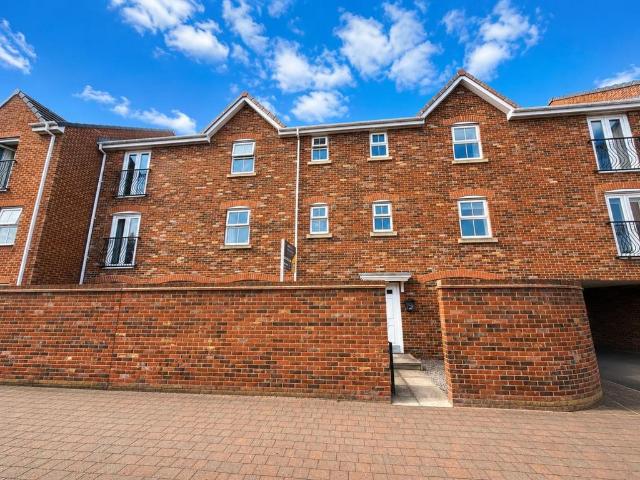 Flat for sale in Throston, Brierton