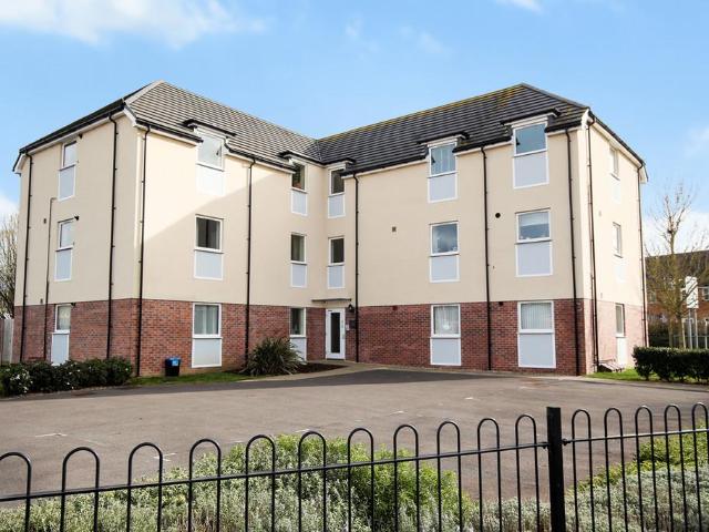 Flat for sale in Westbury, Wiltshire