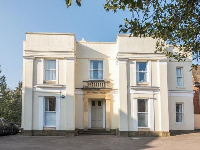 Flat for sale in Evershot, Oxfordshire