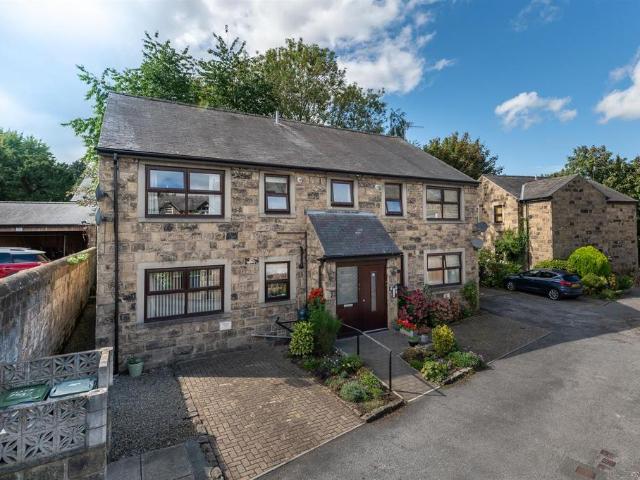 Flat for sale in Garnett Wharfe, Otley