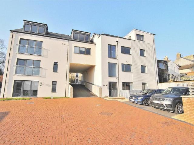 Flat for sale in Selsley, School House