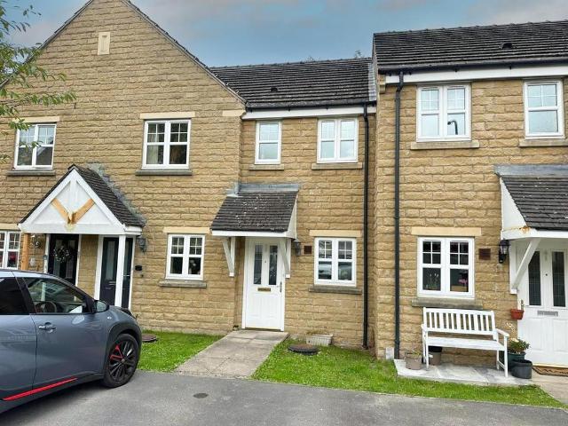 Flat for sale in Cottingley, West Yorkshire