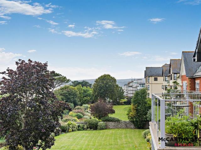 Flat for sale in Budlake, Devon