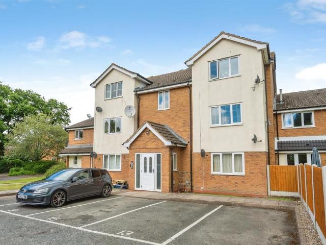 Flat for sale in Warndon, Isle Of Man