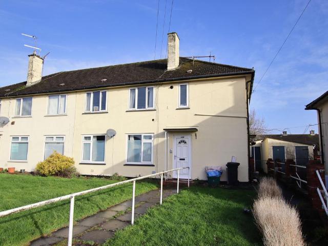 Flat for sale in Blaen-Y-Pant, Wales