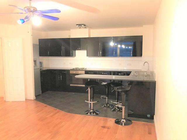 Flat for sale in Reach, Greater London