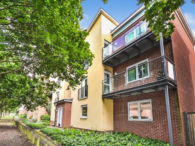 Flat for sale in Burnt Mill, Harlow