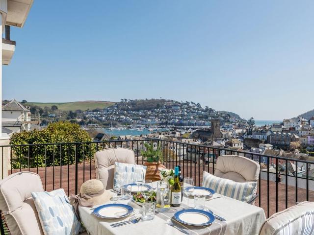 Flat for sale in Strode, Devon