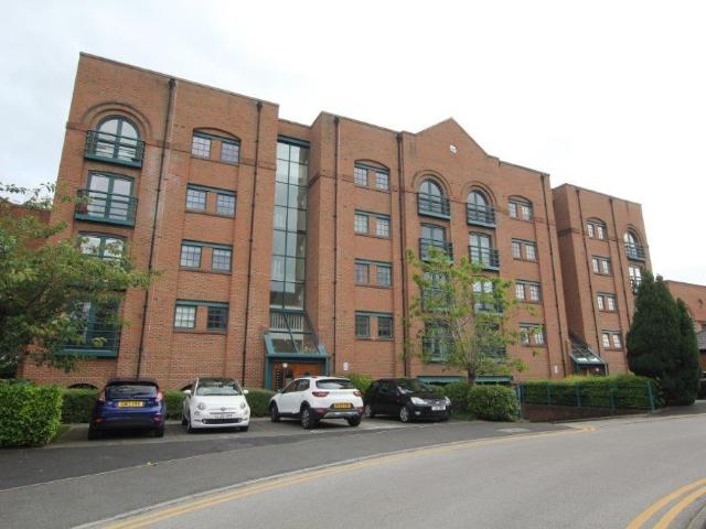 Flat for sale in Hoole, Two Mills