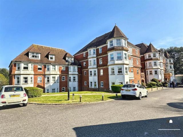 Flat for sale in Upperton, Eastbourne