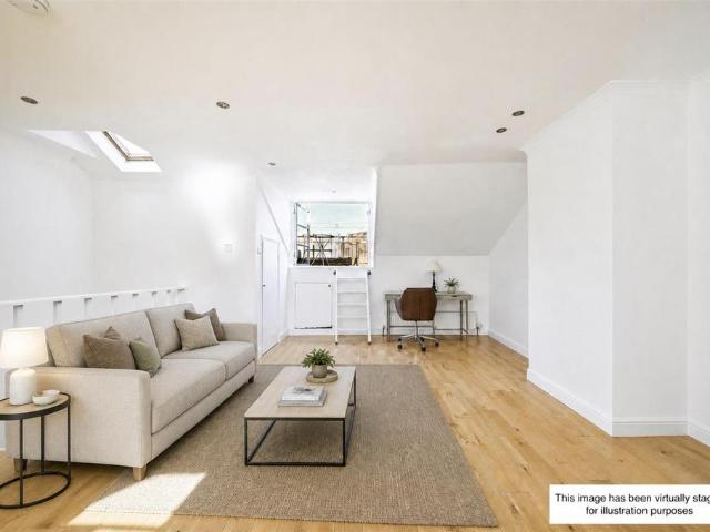 Flat for sale in Bayswater, Greater London