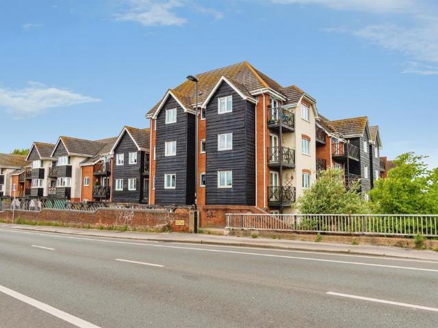 Flat for sale in St Denys, Isle Of Man