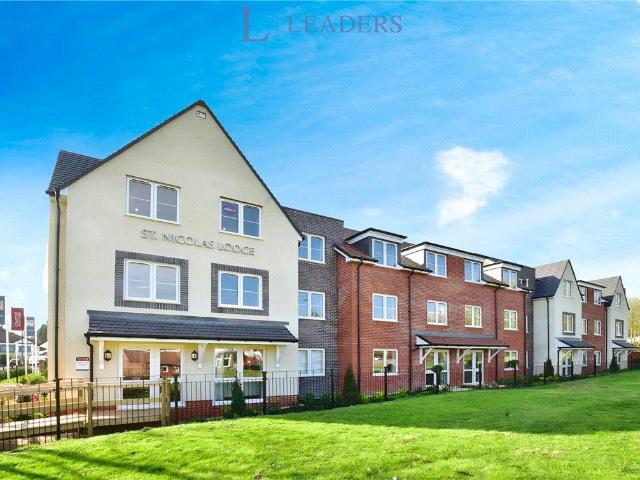 Flat for sale in Kings Norton, West Midlands
