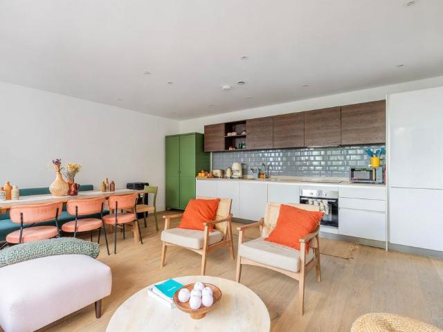 Flat for sale in Lakenham, East Bank