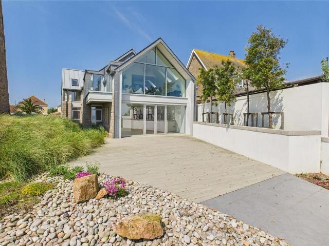 Flat for sale