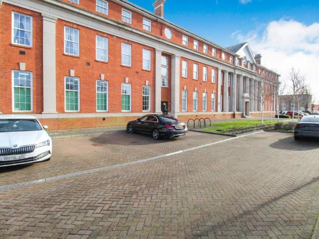 Flat for sale in Harrowden, Bedford