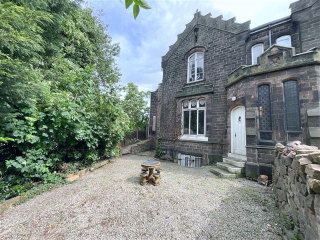 Flat for sale in Clifton, South Yorkshire
