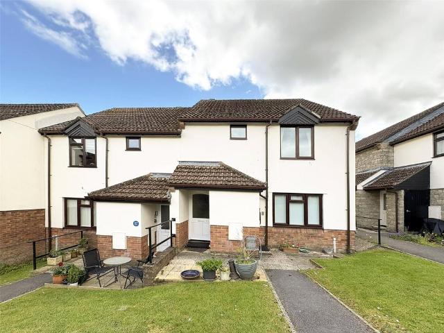 Flat for sale in Chard Town, Chard